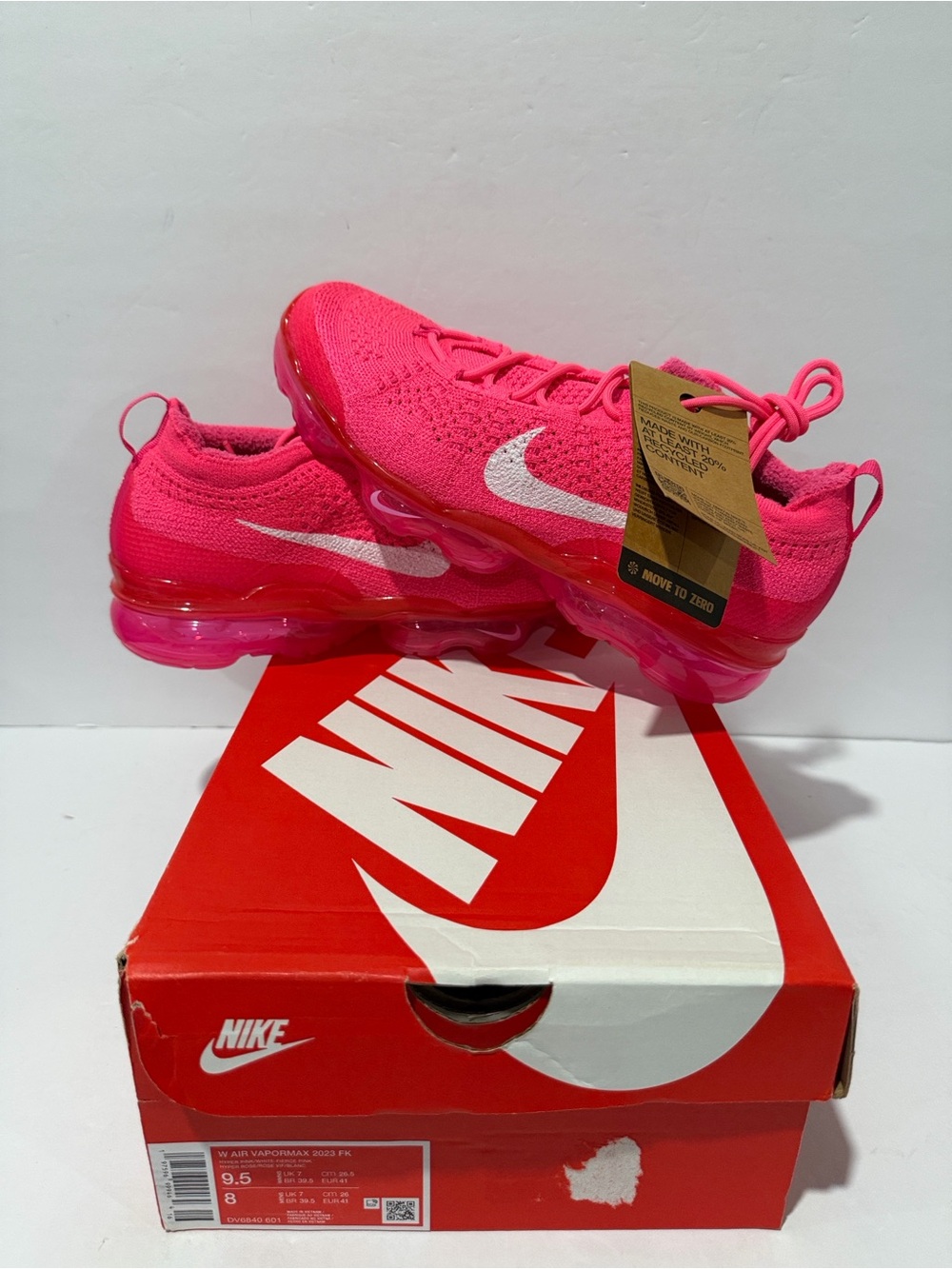 Nike Air VaporMax 2023 Flyknit 'Hyper Pink' Sz: 9.5W (DV6840-601)